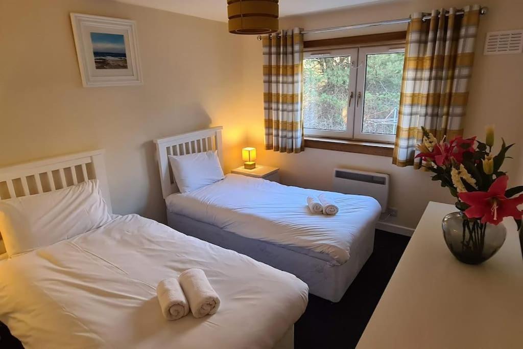 Appartement Isla'S Mountain View à Fort William Extérieur photo